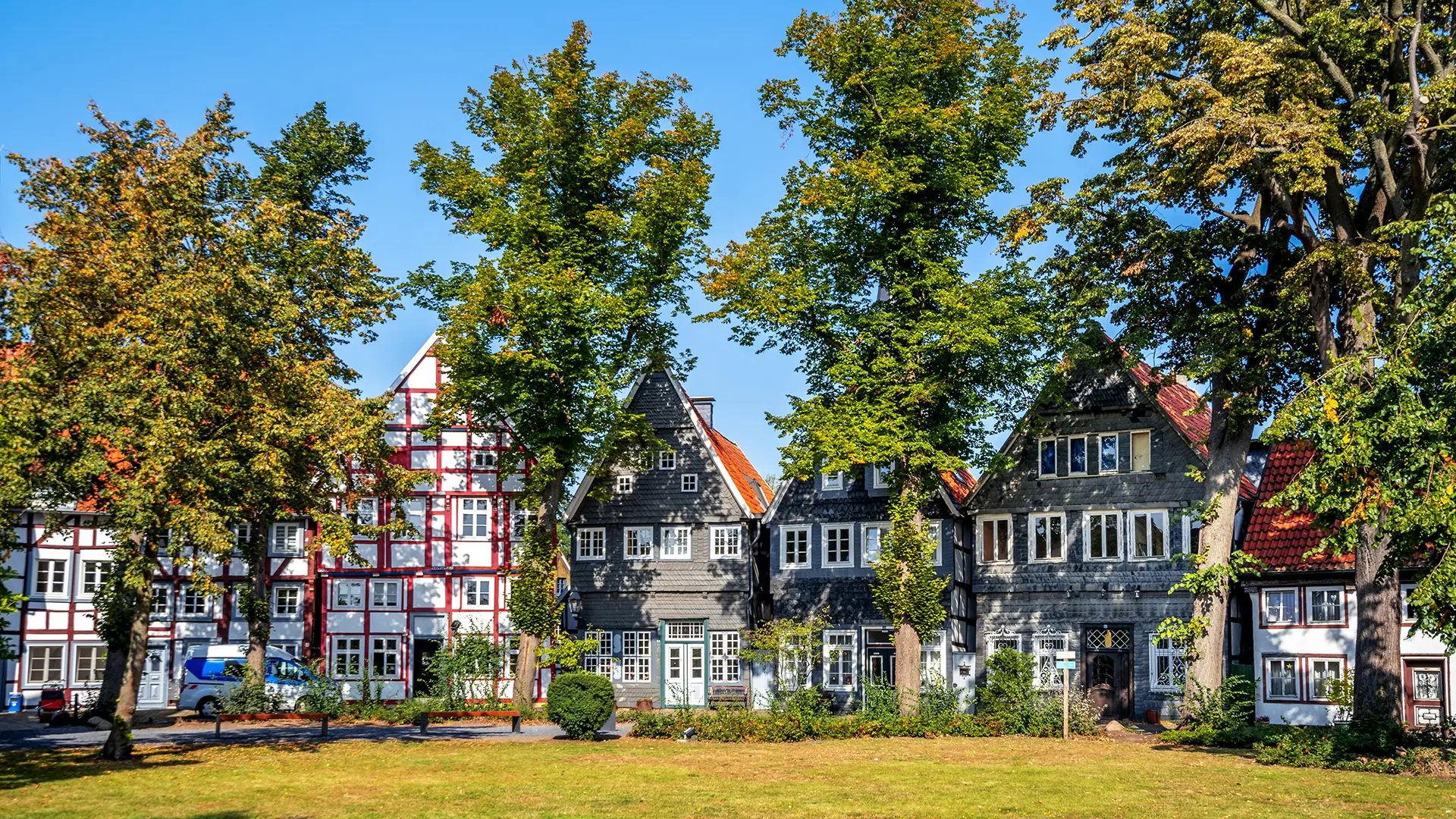 Fachanwalt für Verkehrsrecht & Fahrzeugrecht im Kreis Gütersloh - Das Bild zeigt den historischen Stadtkern von Gütersloh